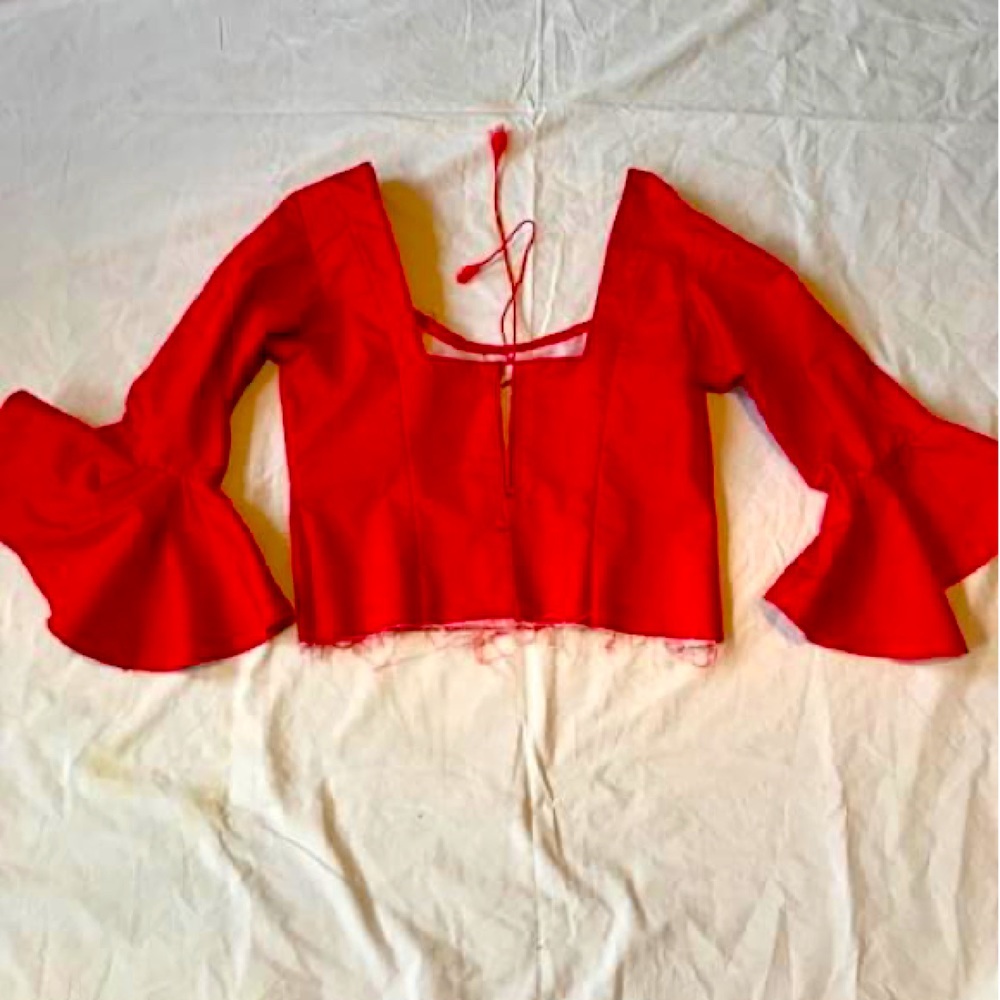 BATA DE COLA (Spanish “Train” Dress